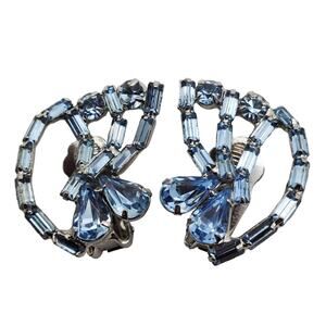 Princess Ice Blue Rhinestone Earrings Vintage 1960s Clip Ons Silver Tone